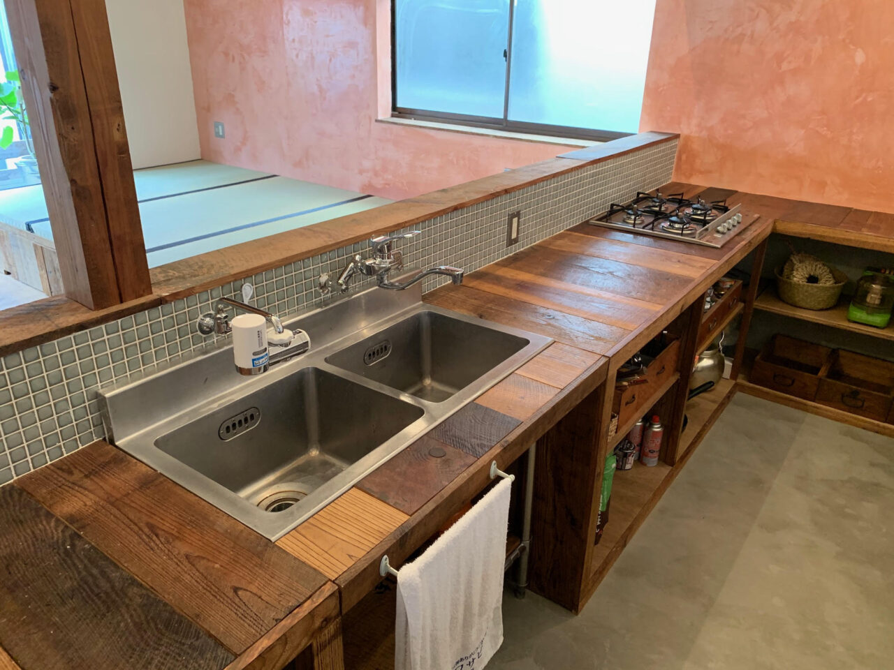 ゲストハウス さんかくワサビ